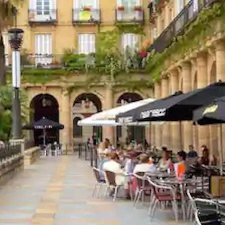 La Casita Verde. Metro Cerca Del Casco Viejo Бильбао Экстерьер фото