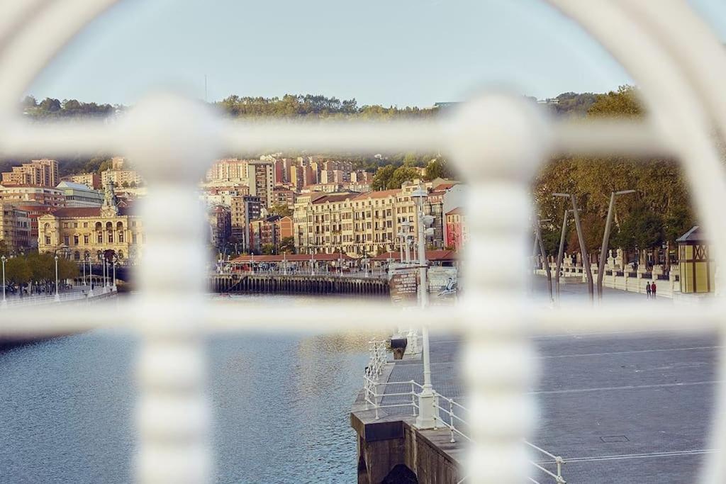 La Casita Verde. Metro Cerca Del Casco Viejo Бильбао Экстерьер фото
