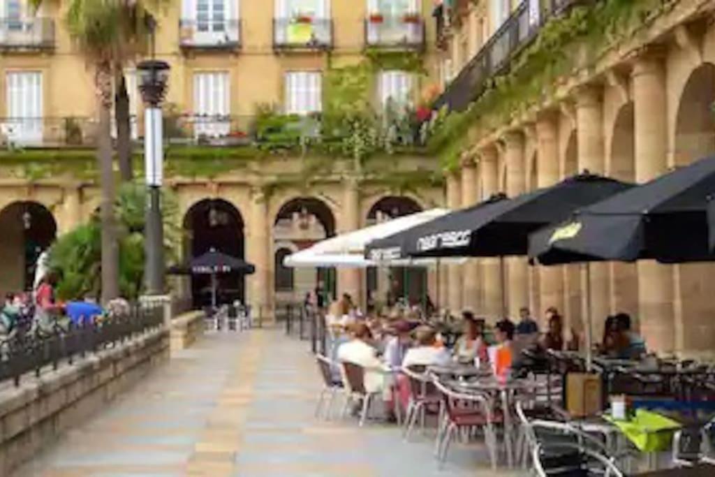 La Casita Verde. Metro Cerca Del Casco Viejo Бильбао Экстерьер фото