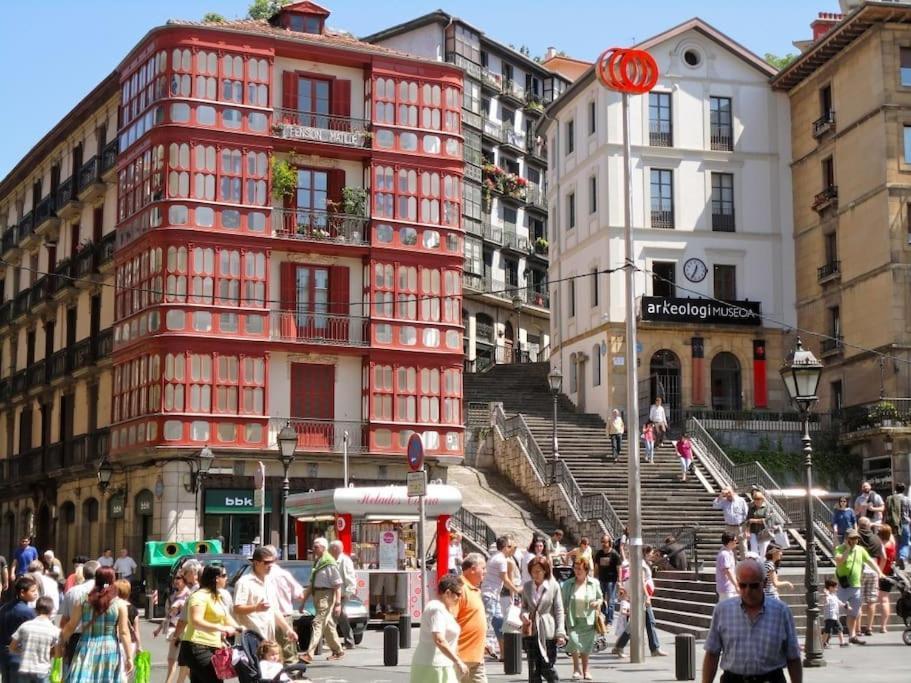 La Casita Verde. Metro Cerca Del Casco Viejo Бильбао Экстерьер фото